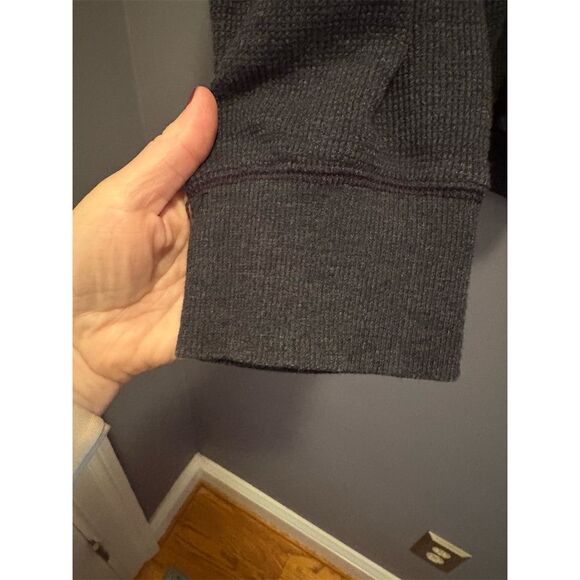 G.H. Bass & Co Men's 2XL Gray Long Sleeve Henley Shirt - Picture 4 of 8